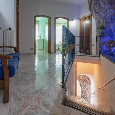 Di Lusso Con Piscina Tra Positano E Amalfi