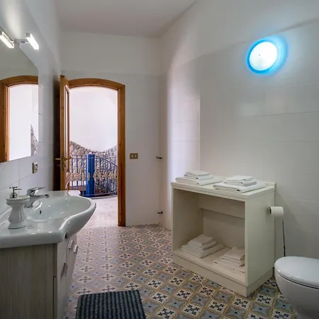 Villa Di Lusso Con Piscina Tra Positano E Amalfi